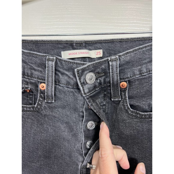 Levi's Wedgie Straight Women's Button Fly Gray Wash Denim Jean size 25 - Picture 3 of 9